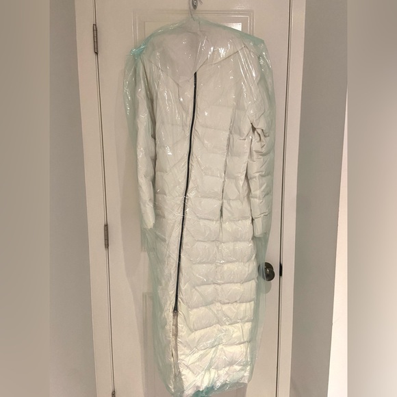 Long winter coat - Picture 4 of 5